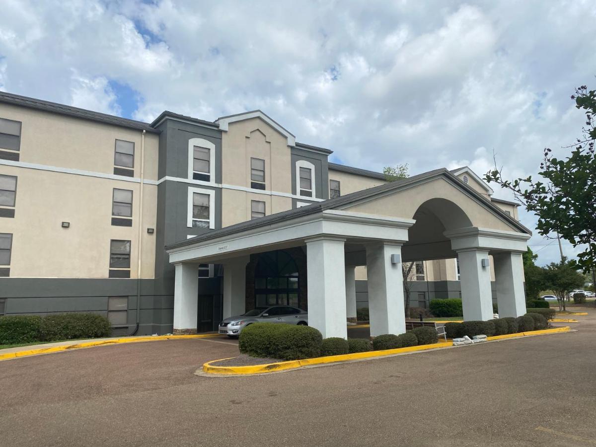 Hotel Wingate By Wyndham Jackson Ridgeland Exterior foto