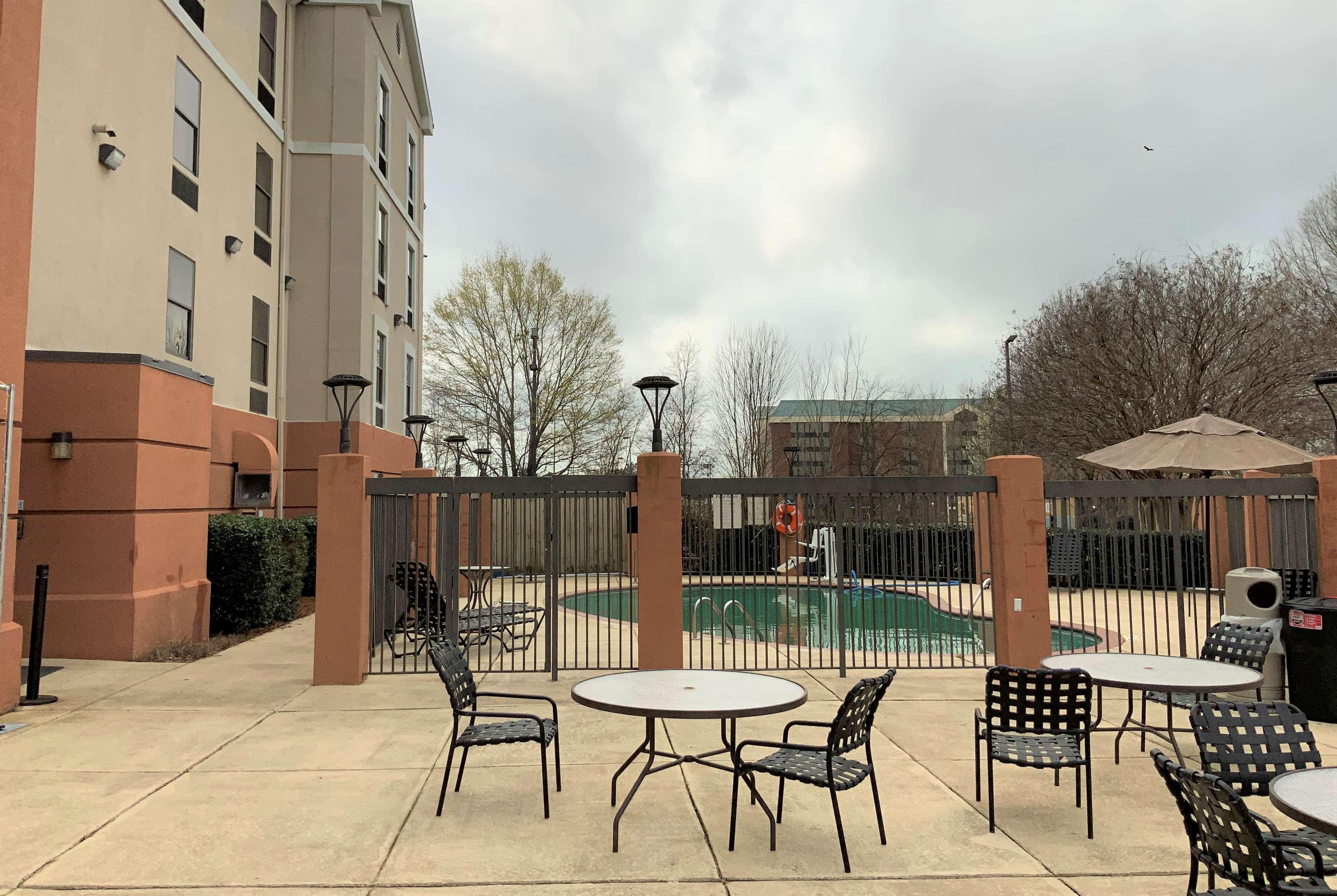 Hotel Wingate By Wyndham Jackson Ridgeland Exterior foto