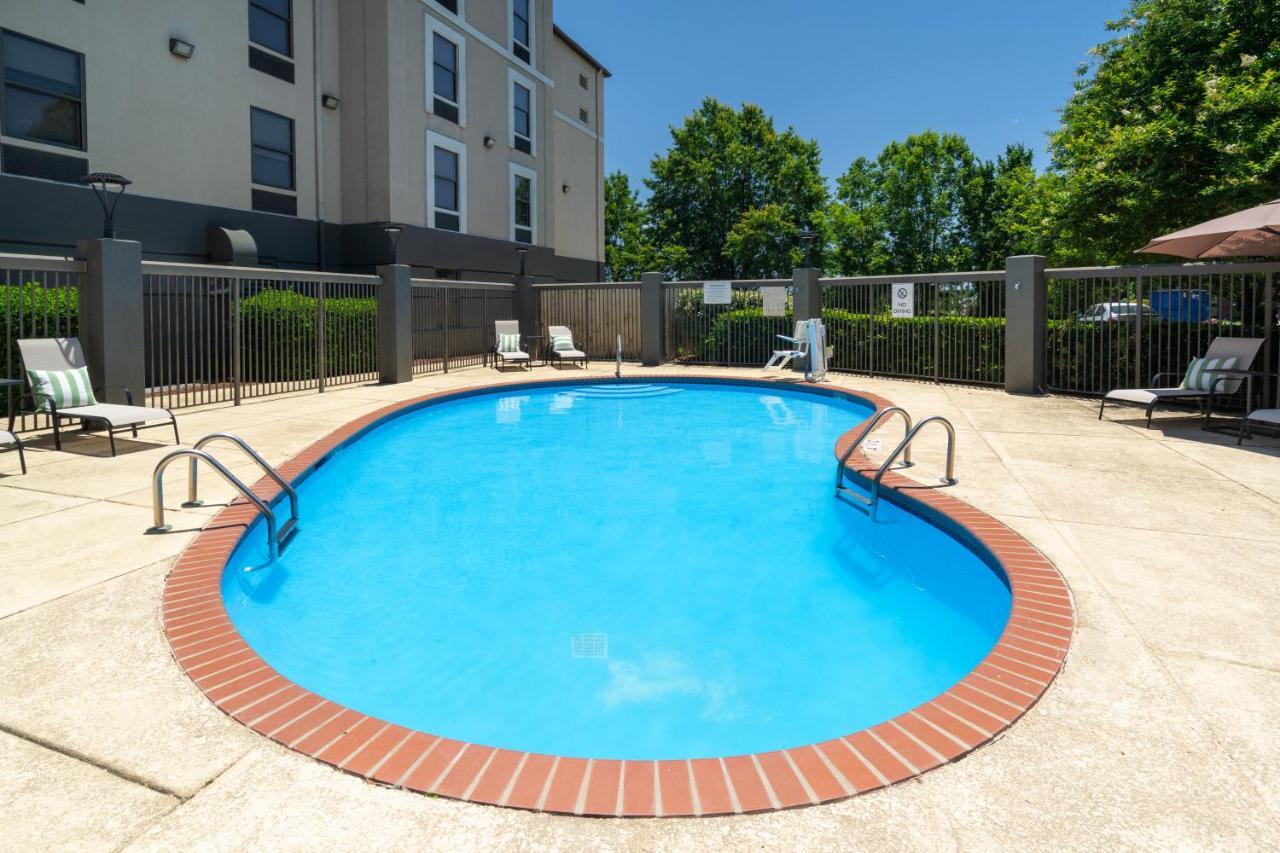 Hotel Wingate By Wyndham Jackson Ridgeland Exterior foto