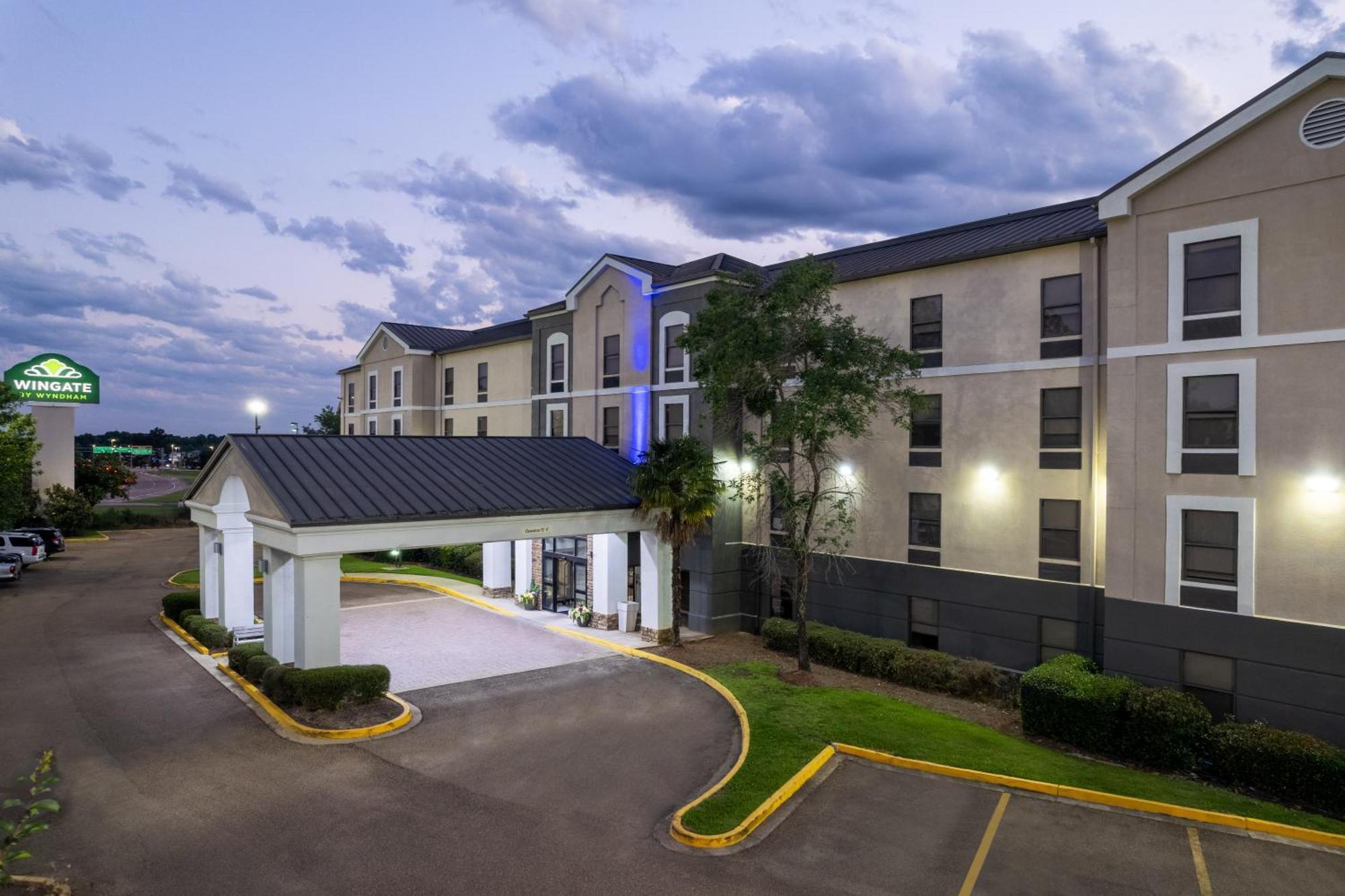 Hotel Wingate By Wyndham Jackson Ridgeland Exterior foto